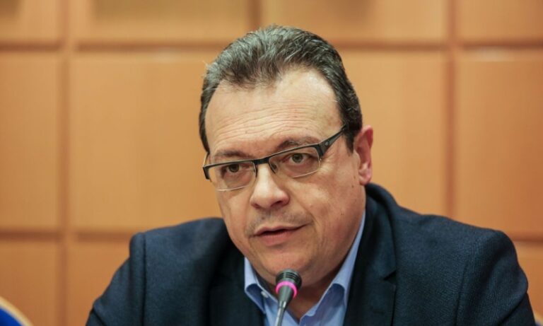 Πρόταση μομφής την Παρασκευή στη Βουλή θέλει ο ΣΥΡΙΖΑ