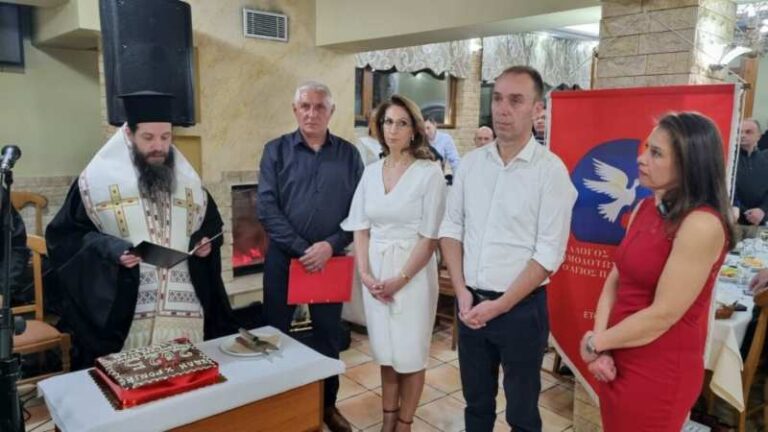 Με μεγάλη επιτυχία ο ετήσιος χορός του Συλλόγου Εθελοντών Αιμοδοτών Σιάτιστας ο Άγιος Παντελεήμων