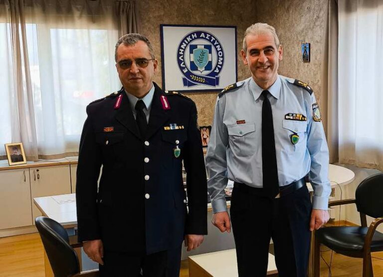 Εθιμοτυπική επίσκεψη του Διοικητή της Σχολής Αστυφυλάκων Ελληνικής Αστυνομίας στον Γενικό Περιφερειακό Αστυνομικό Διευθυντή Δυτικής Μακεδονίας στον