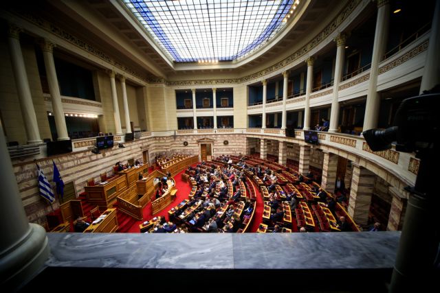 Βουλή: Ξεκινά η προ ημερησίας συζήτηση για τα Τέμπη – Πότε θα υπάρξει πρότασης δυσπιστίας