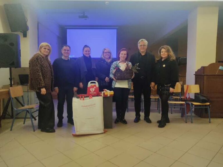 Το Μουσικό Σχολείο Σιάτιστας απέκτησε απινιδωτή Ευχαριστήριο